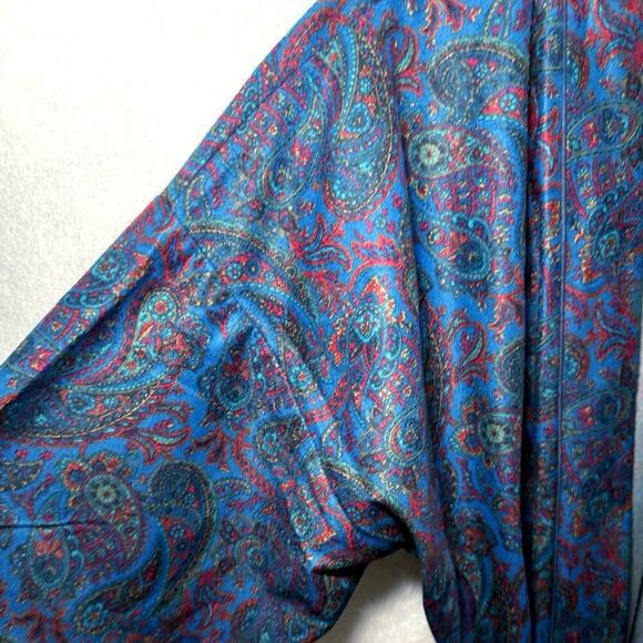 Vintage Hemingway Point Blue Paisley Unisex Robe One Size Fits Chest Sz 36-46 - Picture 3 of 3